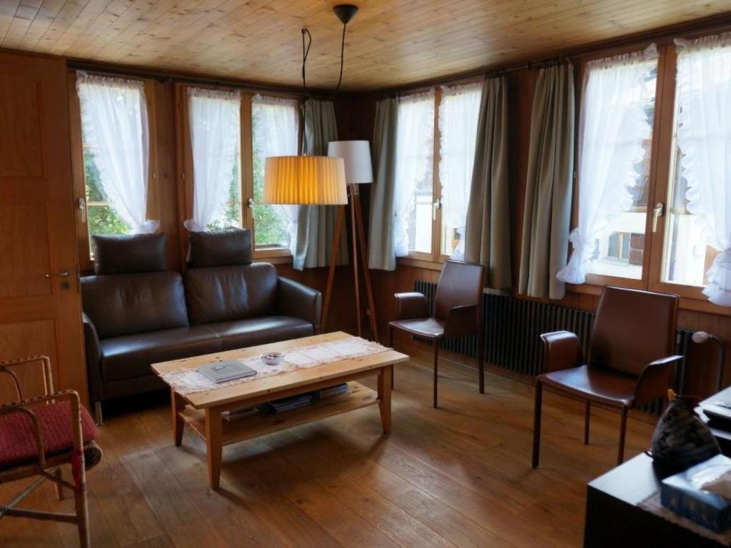 Istumisnurk majutusasutuses Apartment Lena- Chalet by Interhome