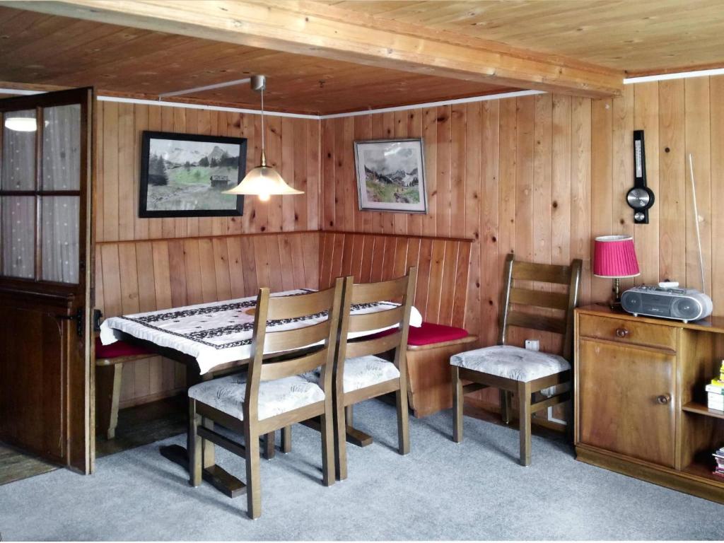 Fotografie z fotogalerie ubytování Apartment Adlemsried by Interhome v destinaci Boltigen