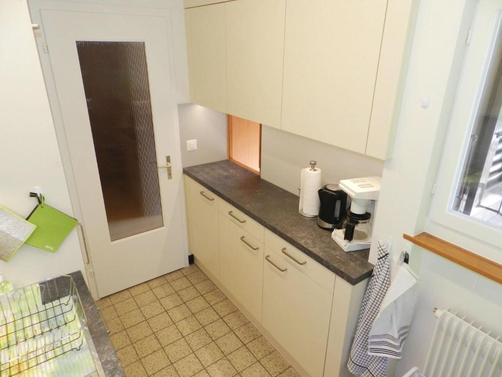 Fotografie z fotogalerie ubytování Apartment Goldrose by Interhome v destinaci Zweisimmen