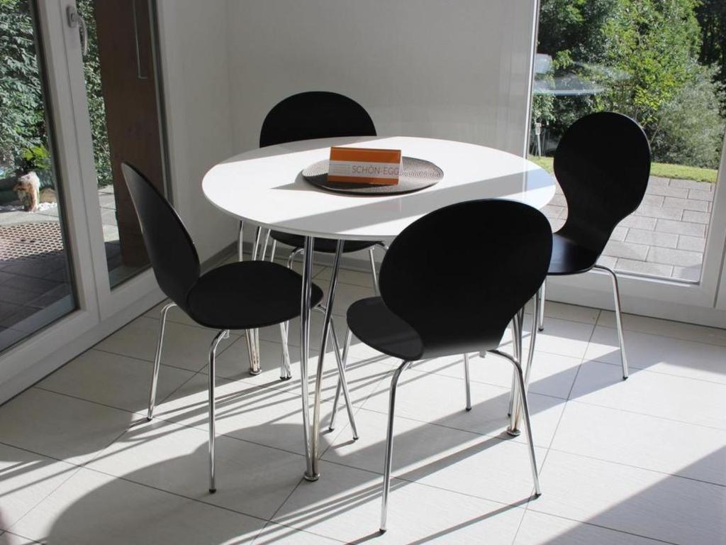 Fotografie z fotogalerie ubytování Apartment Schön-Egg by Interhome v destinaci Zweisimmen
