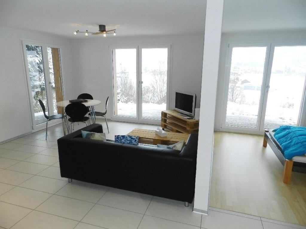 TV a/nebo společenská místnost v ubytování Apartment Schön-Egg by Interhome