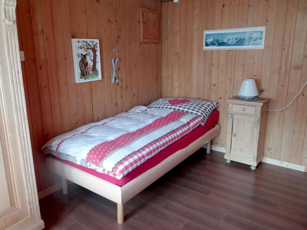Postel nebo postele na pokoji v ubytování Apartment Steinacher 7 by Interhome
