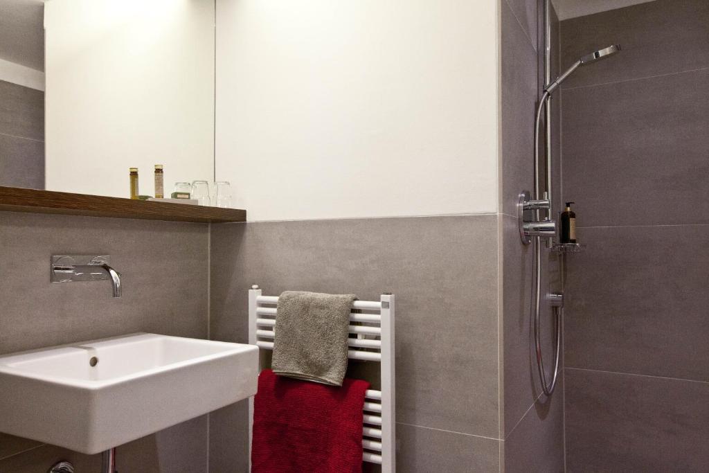 Stern am Rathaus - Resim 18