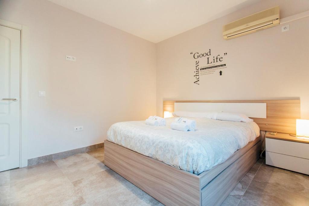 Posteľ alebo postele v izbe v ubytovaní Wide and diaphanous- 3Bd 2Bth- Alcázar