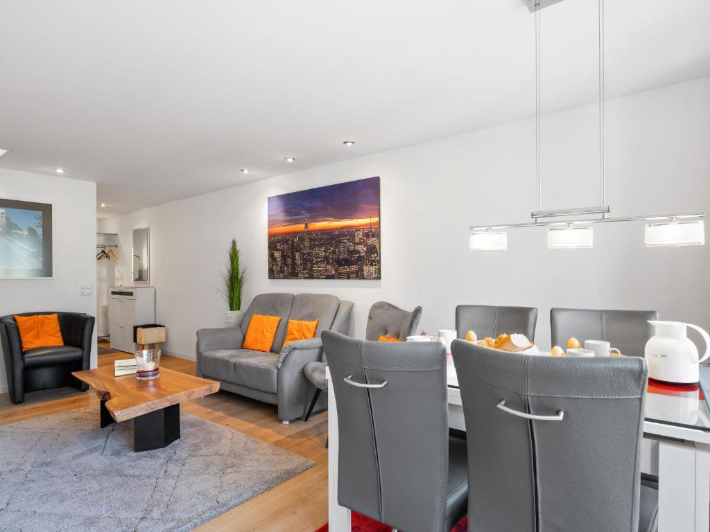 Posezení v ubytování Apartment Aragon P36 by Interhome