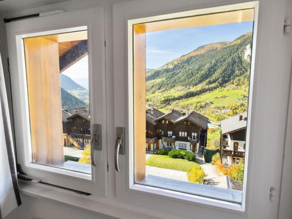 Nespecifikovaný výhled na hory nebo výhled na hory při pohledu z apartmánu