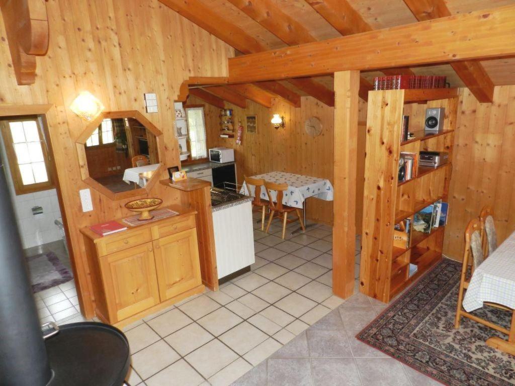 Kuchyň nebo kuchyňský kout v ubytování Apartment Giferblick by Interhome
