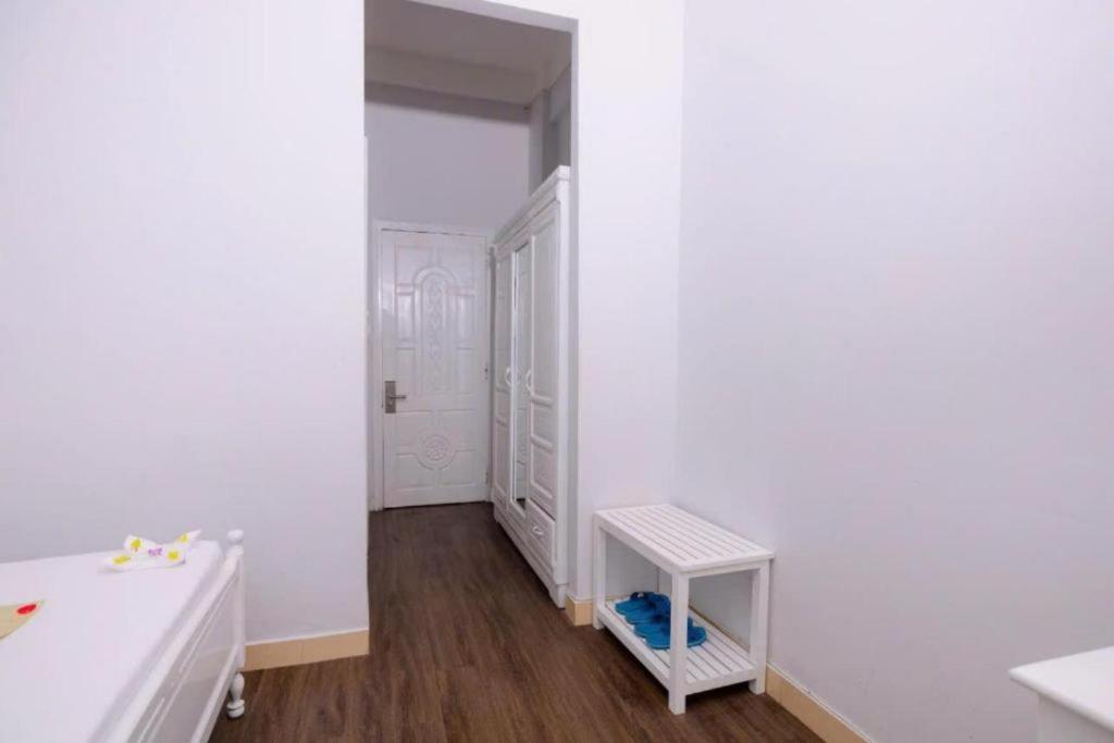 Postel nebo postele na pokoji v ubytování CCT Luxury Hotel