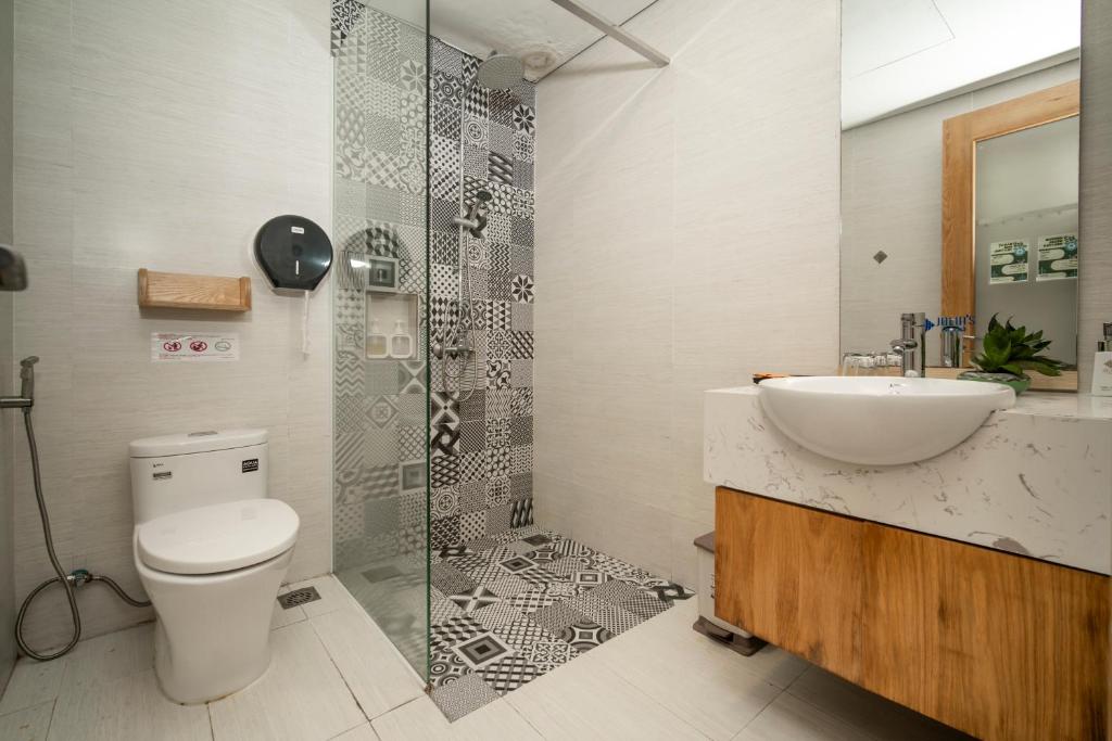 Koupelna v ubytování DOMA by HSuites Hotel & Apartment