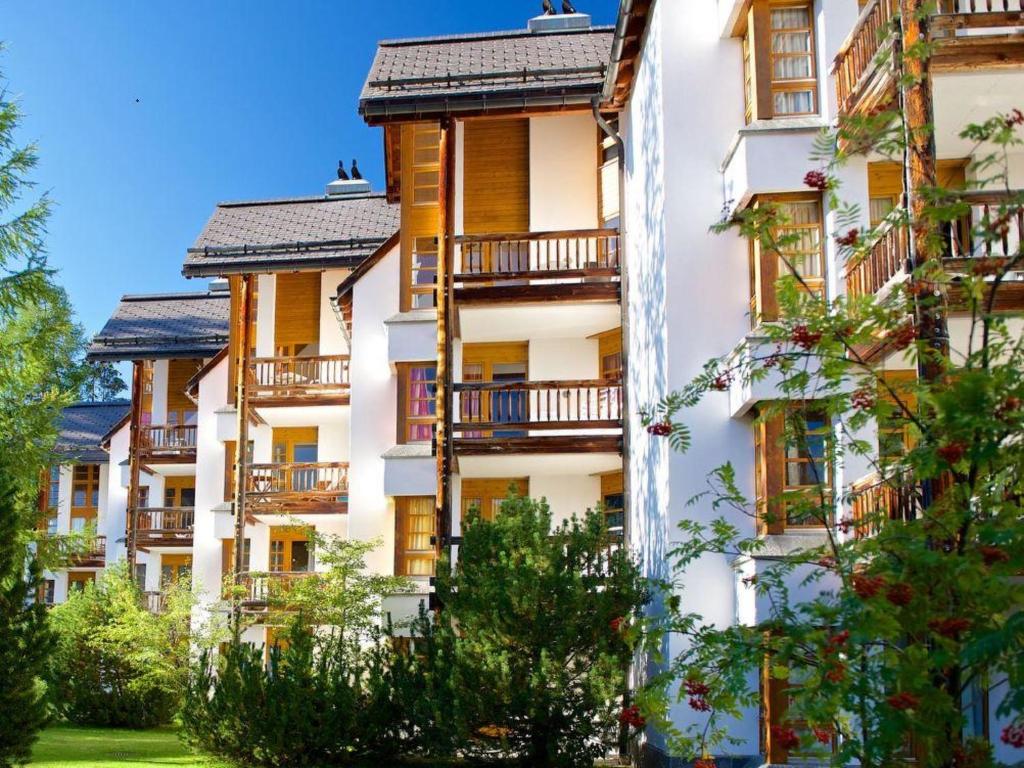 Tòa nhà nơi căn hộ tọa lạc