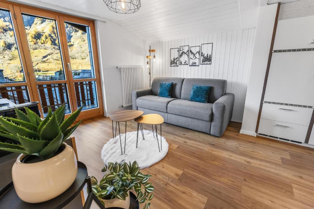 Χώρος καθιστικού στο Magnifique appartement central à Loèche-les-Bains