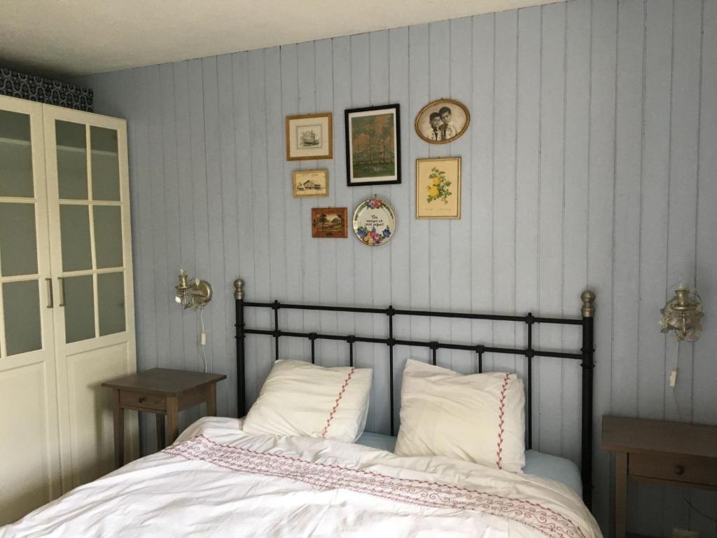 Postel nebo postele na pokoji v ubytování Apartment Strubeli by Interhome