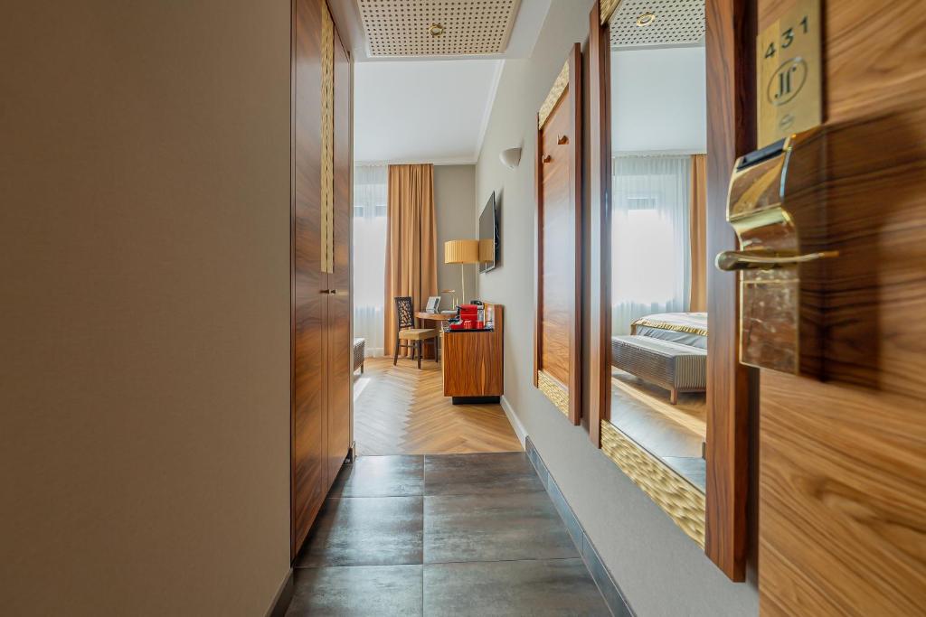 Hotel Josefshof am Rathaus - Resim 30