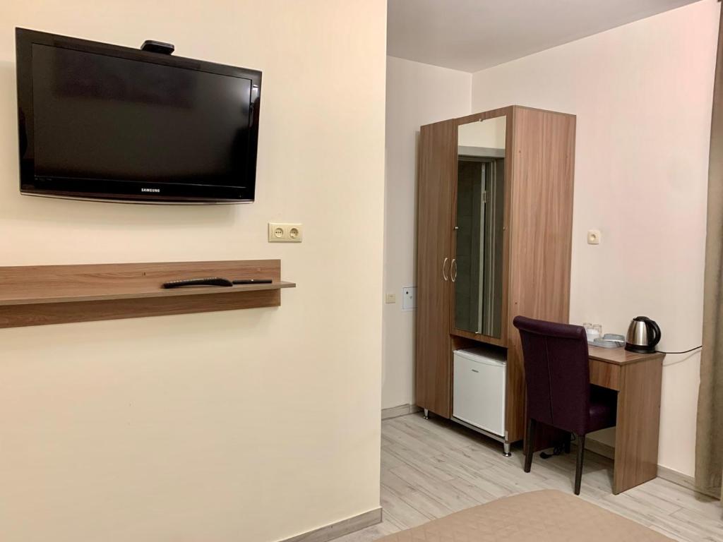 TV a/nebo společenská místnost v ubytování Terasa