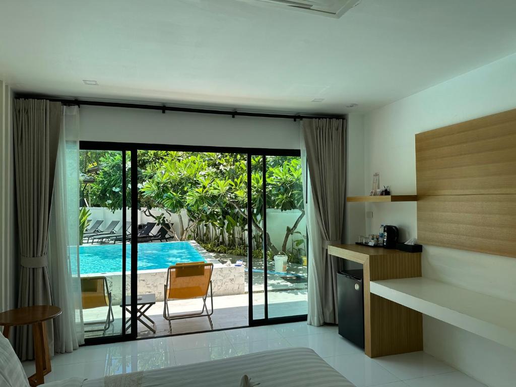 Bassein majutusasutuses Ton Sai Tropical Phi Phi Island või selle lähedal