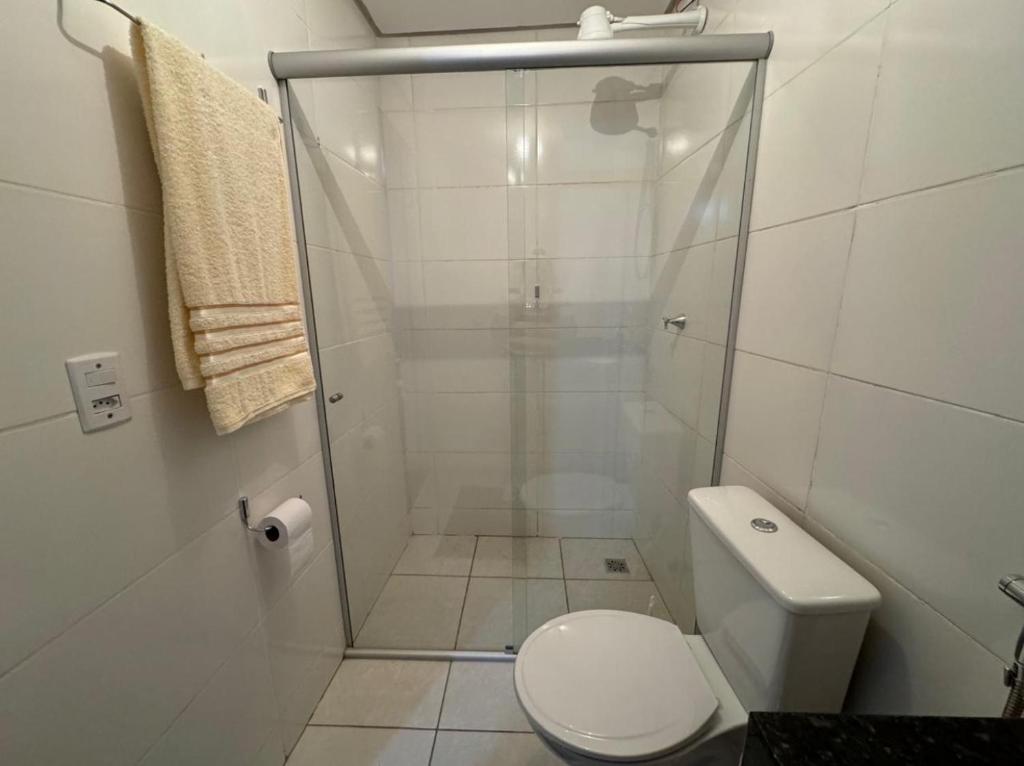 Et badeværelse på Lacy Silva Oliveira