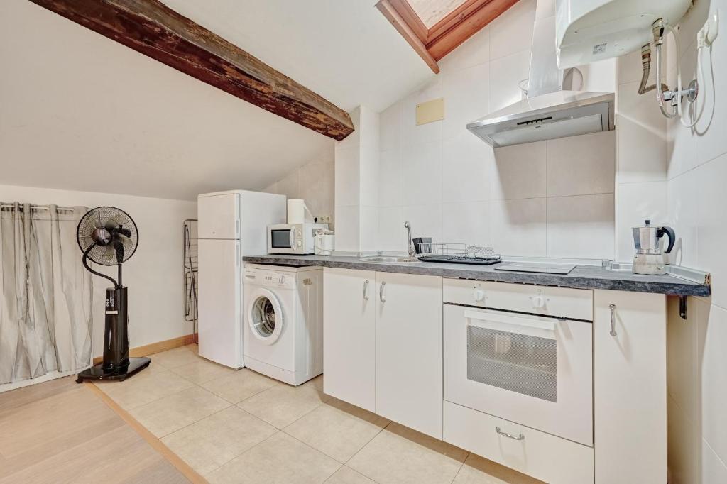 A kitchen or kitchenette at Estudio Haro