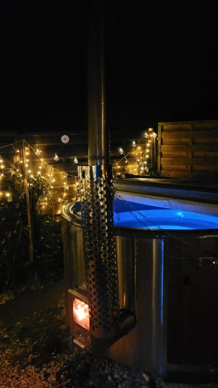 Fotografie z fotogalerie ubytování Romantischer POD - Gegen Aufpreis mit Hot Tub - Whirlpool & Sauna v destinaci Hohenberg an der Eger