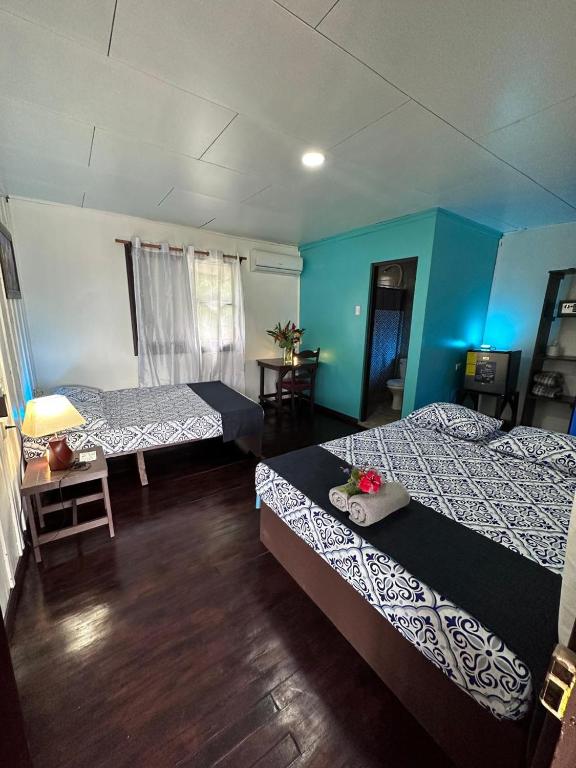 Postel nebo postele na pokoji v ubytování Hotel Maritza