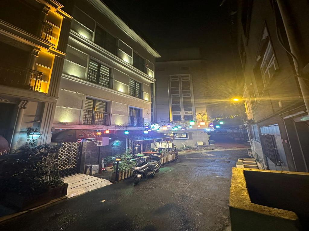 فضای داخلی GALATAGREENAPPLEHOTEL در استانبول - تصویر ۳