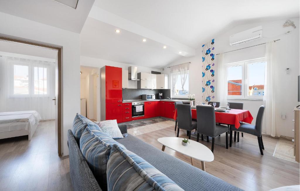 Nice Apartment In Vodice With Wifi