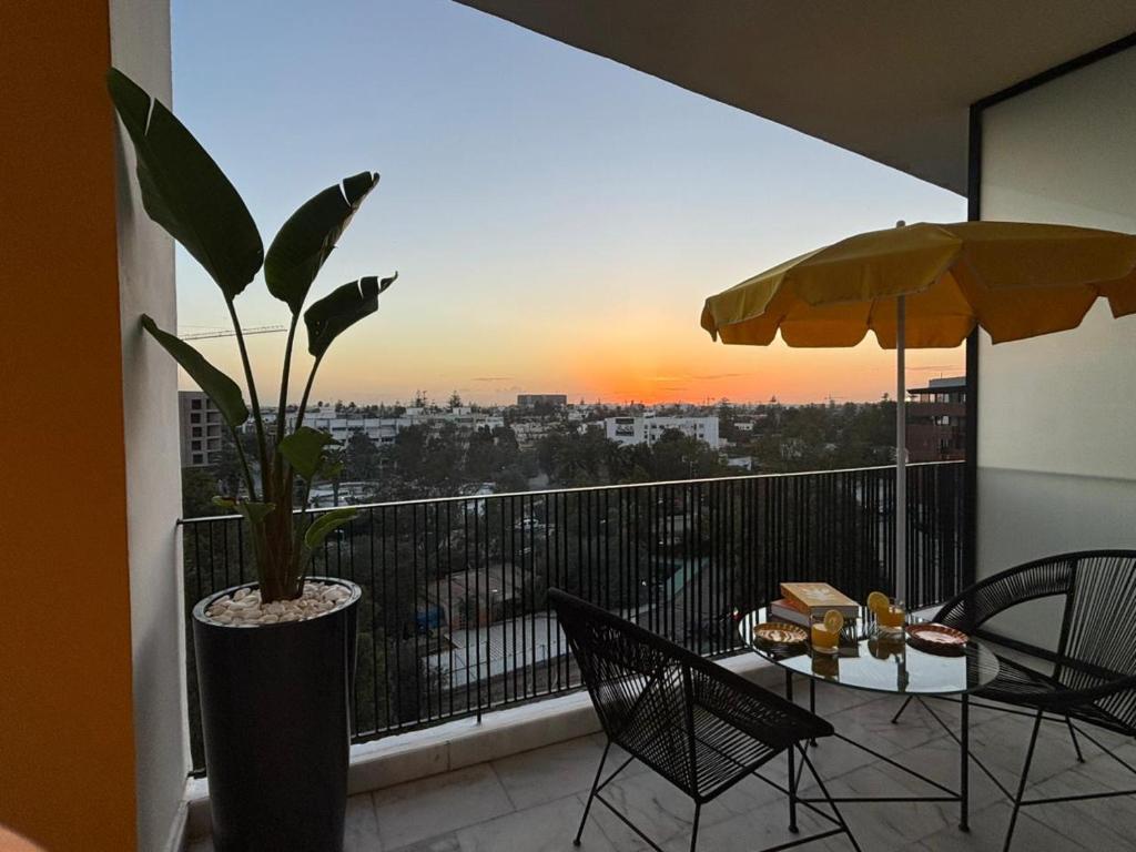 Photo de la galerie de l'établissement Maya Suites - Studio raffiné, Vue sublime, à Casablanca