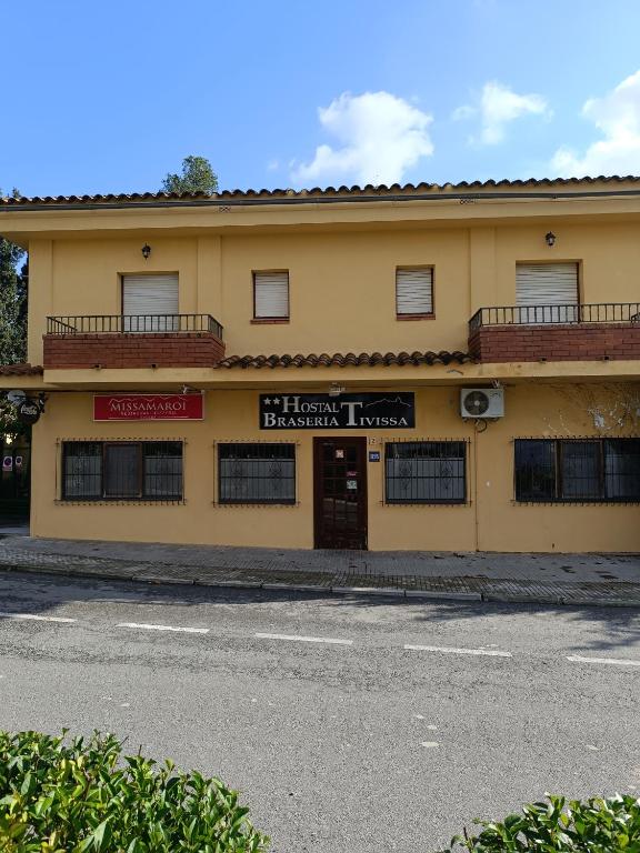 Hostal Braseria Missamaroi - Single Room With Private Bathroom