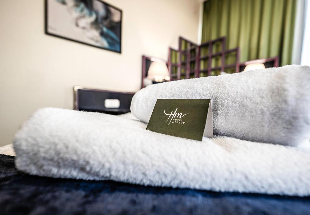 Posezení v ubytování Hotel Mirage Düsseldorf-Neuss