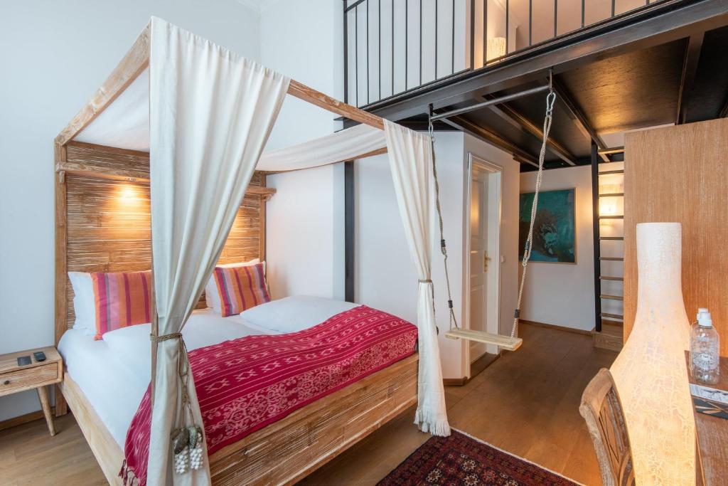 Lulu Guldsmeden - Resim 39