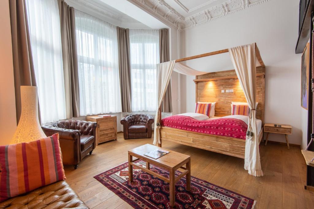 Lulu Guldsmeden - Resim 45