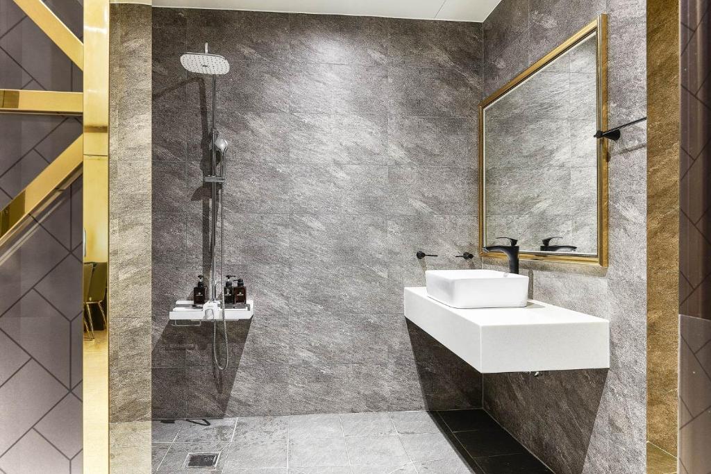 Koupelna v ubytování Wonju May hotel