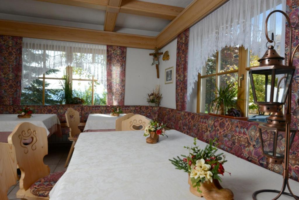 Fotografia z galérie ubytovania Albergo GARNI' AURORA v destinácii Tret