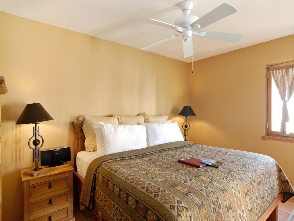 Borrego Valley Inn - King Suite
