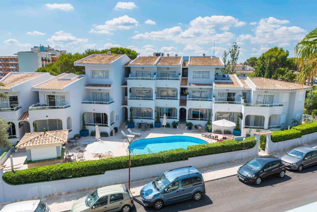 Bazén v ubytovaní Hotel Vista Park alebo v jeho blízkosti
