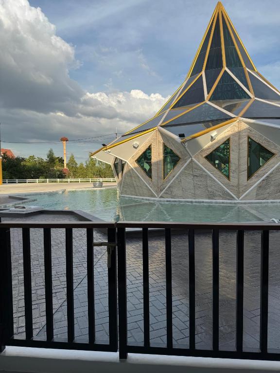 S3 Ayutthaya Hotel - Chambre Familiale Avec Accès à La Piscine
