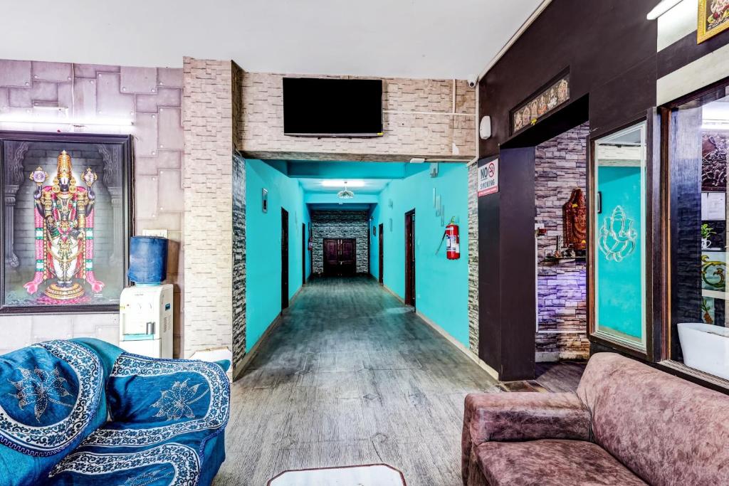 Posezení v ubytování Hotel O Kennedy Nagar Near Railway Station