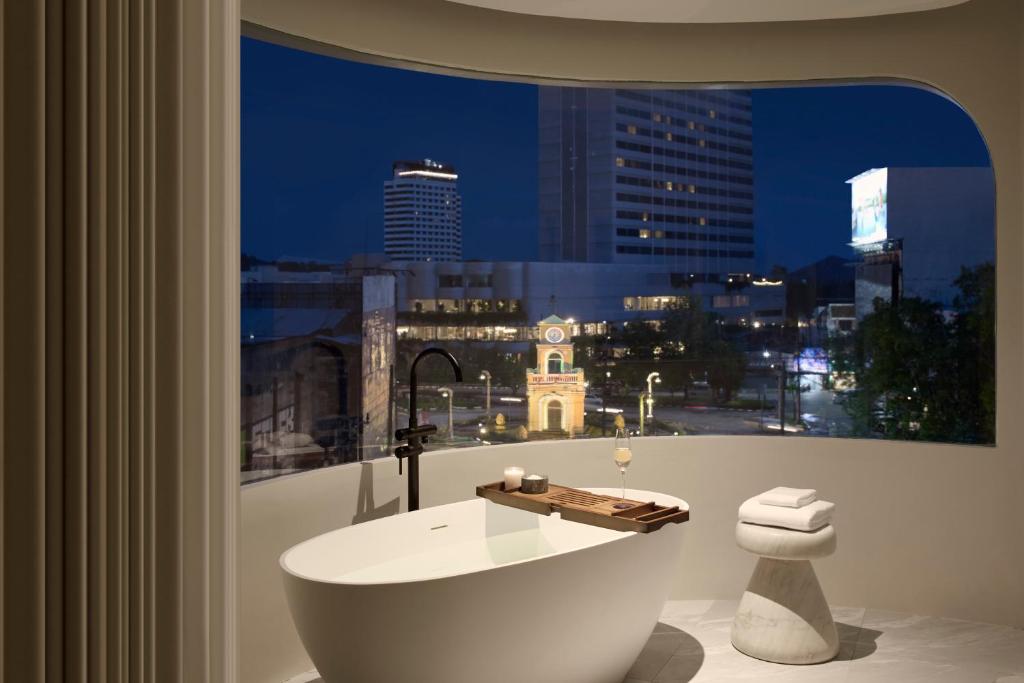 Arco Phuket Town - 12