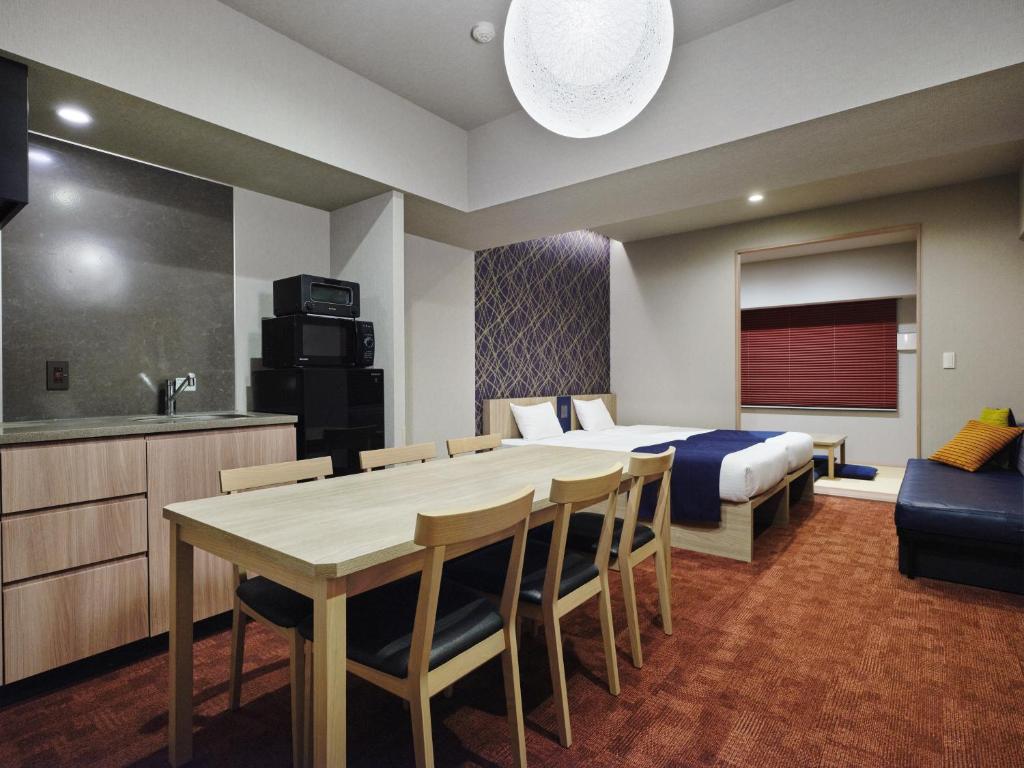 MONday Apart Premium Nihonbashi