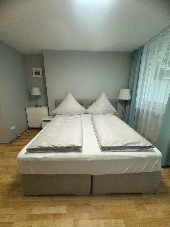 Studio Apartment am Hauptbahnhof N2 - One-Bedroom Apartment