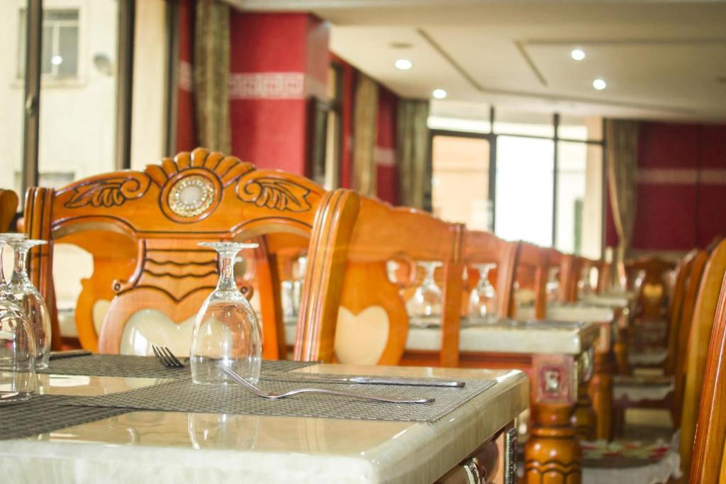 Istumisnurk majutusasutuses Hôtel Atenas