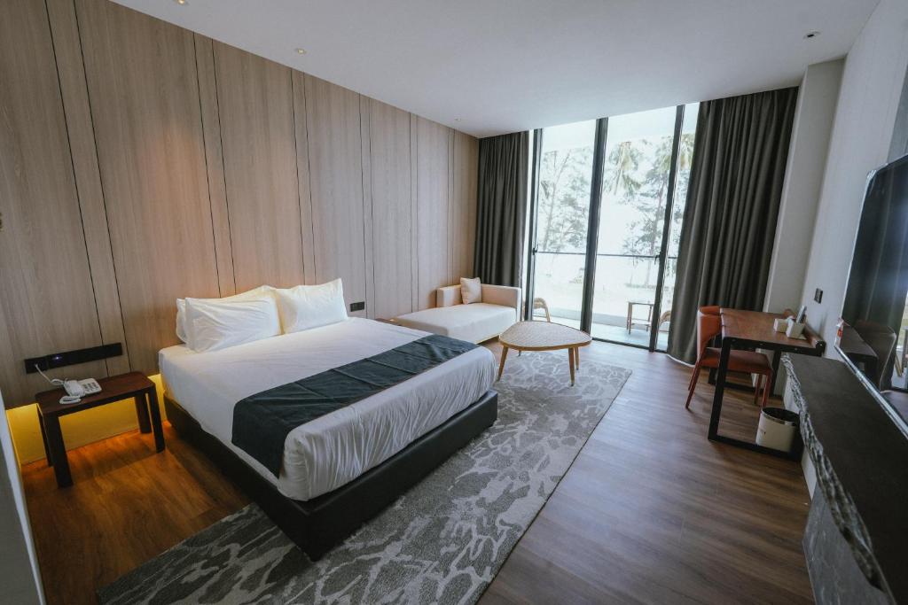 TV a/nebo společenská místnost v ubytování Roxy Beach Resort