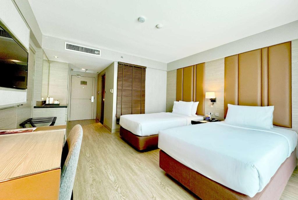 
Premier Room with Two Twin Beds - Non-Smoking
