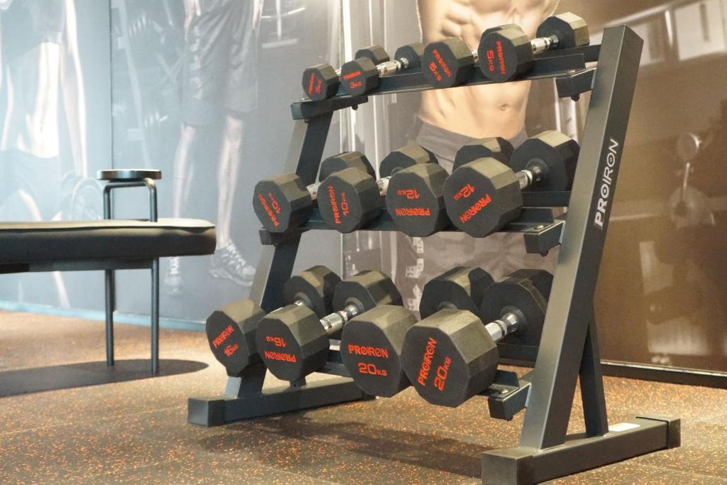 Fitness centrum a/nebo fitness zařízení v ubytování Arthur Hotel Liwan COCO Park Guangzhou-24H Coffee&Low Tea & Free Shuttle Bus For Canton Fair By Paco Group