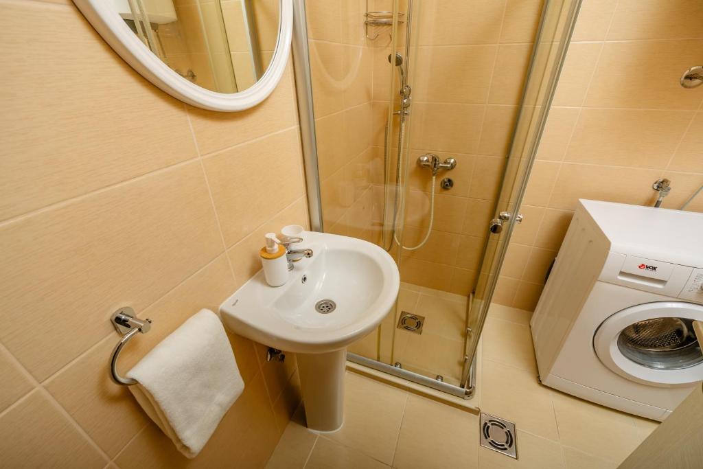 Arvala Apartments - 8