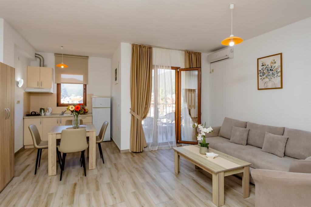 Arvala Apartments - 13