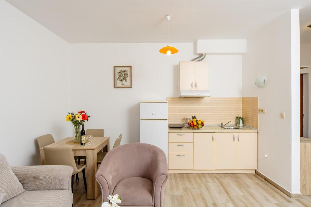 Arvala Apartments - 15