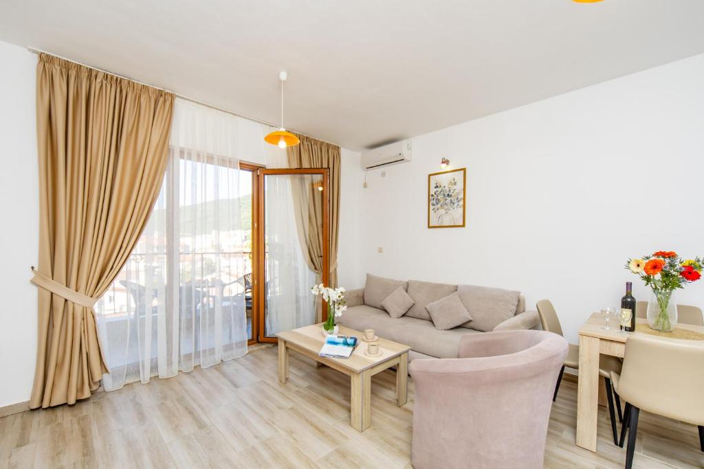 Arvala Apartments - 17