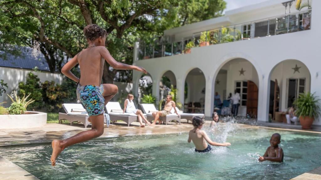Hosté ubytování Nomad Beach Resort