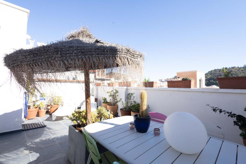 Historic Centre + Rooftop + Parking - 1