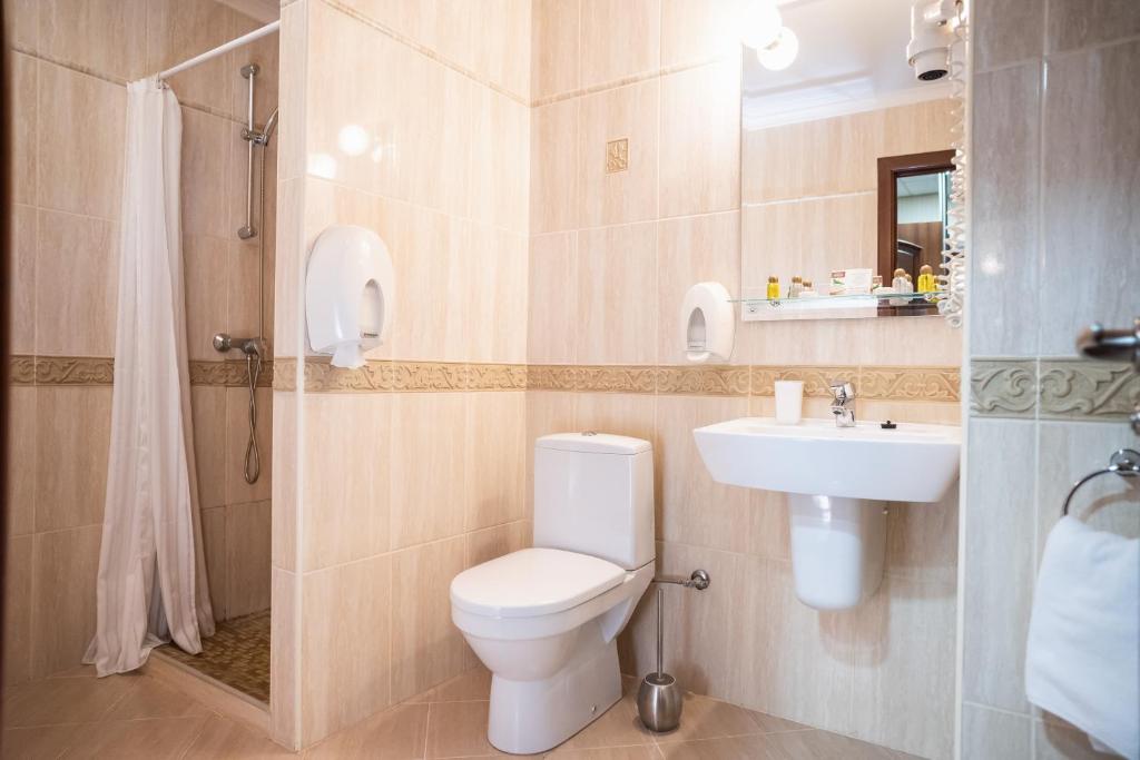 Koupelna v ubytování Solva Resort Medical & SPA